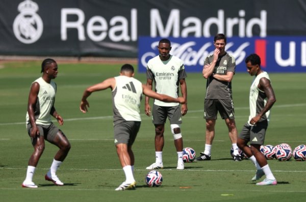 每体：皇马安排对奥地利球队友谊赛，伯纳乌杯可能衔接第7年停办