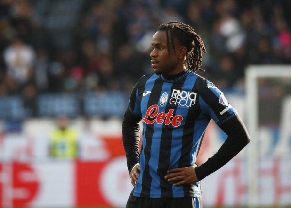 罢训运转💥意天外：卢克曼未出席当天亚特兰大考验