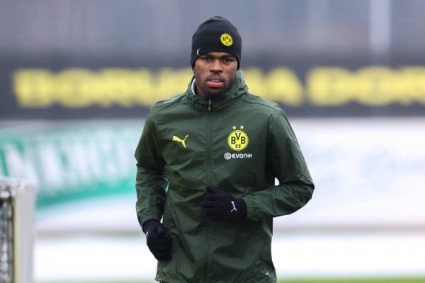 罗马诺：多特在谈楚克乌梅卡的持久转会，切尔西不收受租出