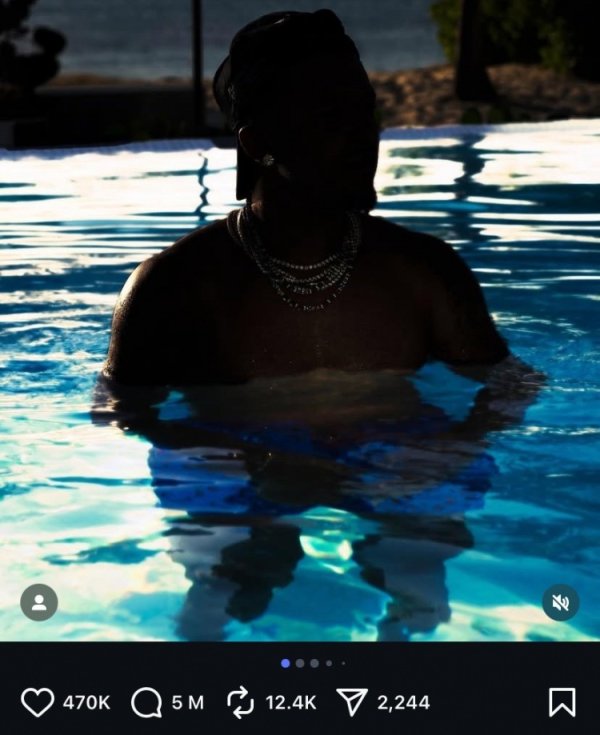 桑乔最近一条社媒挑剔冲破500万，大齐贝西克塔斯球迷领受他加盟