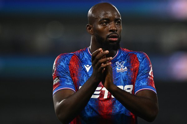 记者：纽卡斯尔联专诚引进马特塔，水晶宫要价4000万镑