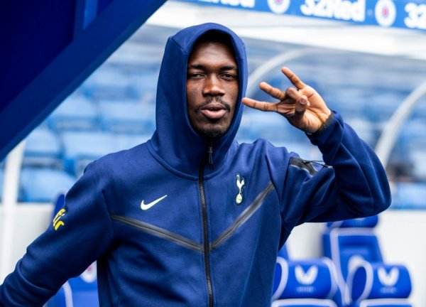 TA：比苏马因不守时，被放弃出对阵巴黎的欧洲超等杯大名单