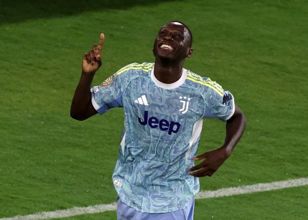 记者：尤文雇主埃尔坎给签穆阿尼开绿灯 报价总和略高于5500万欧