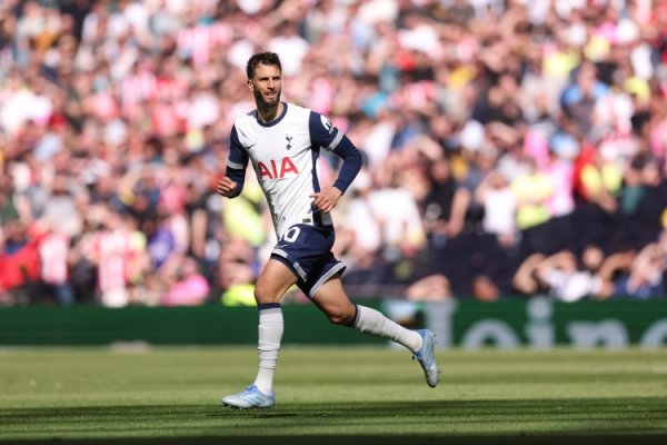 记者：费内巴切稀奇本坦库尔，已有关球员和方位俱乐部热刺