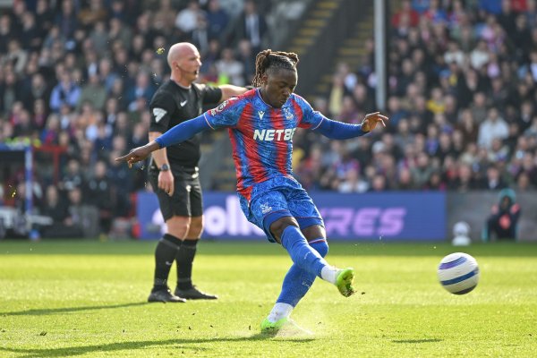 跟队：热刺接近签下埃泽，前者与水晶宫谋略进行更多酌量