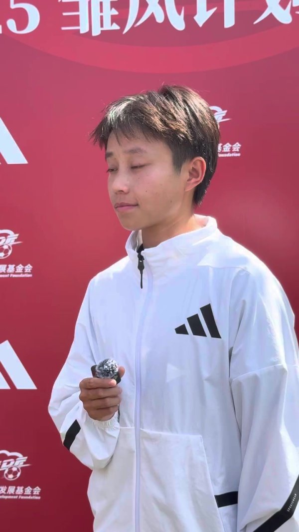 张琳艳道雏凤贪图：但愿她们投诚这条路走下去，不要因费力回绝