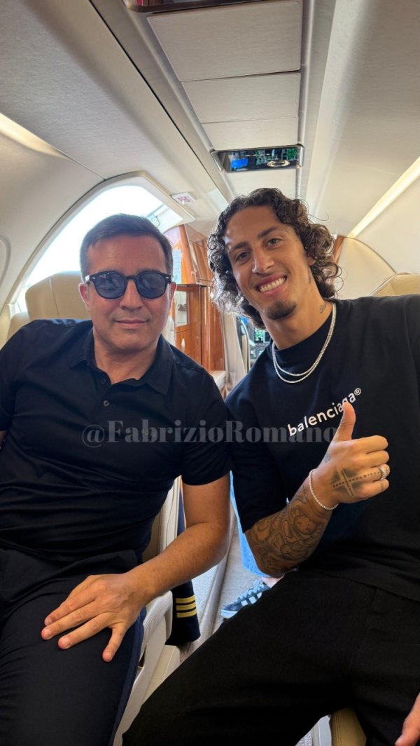 罗马诺：法比奥-席尔瓦正前去德国，将签约成为多特球员