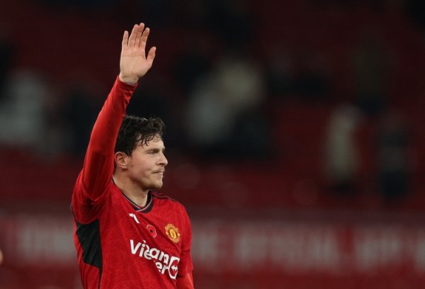 罗马诺：佛罗伦萨和林德洛夫考虑线路成功，球员更倾向于加盟意甲