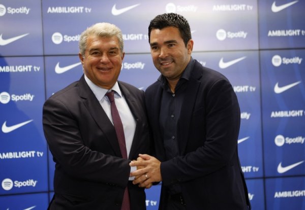 德科：巴萨必须为队史最好梅西踢一场比赛 亚马尔和梅西十足不同