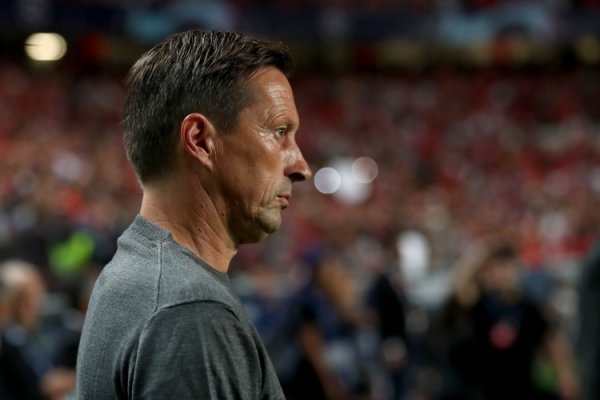 官方：前北京国安主帅罗杰-施密越过任J联赛国际足球照应人