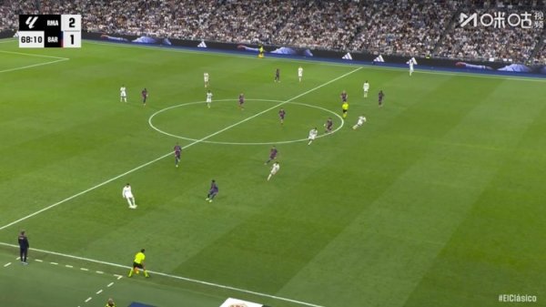 胜巴萨！龙赛罗：伟大到手！皇马西甲最强遥遥跨越！本应4-1大捷