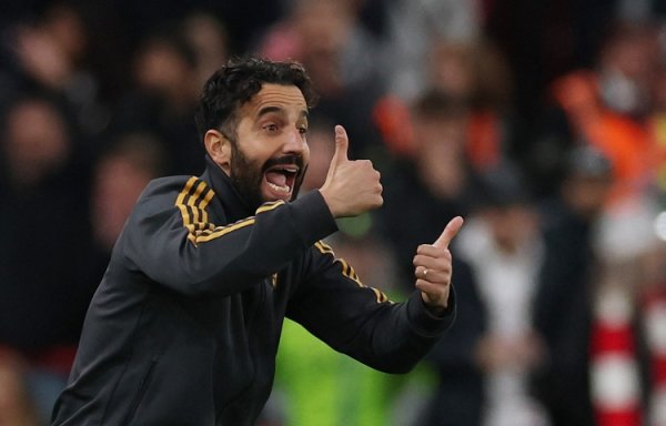 天外：曼联高层繁华阿莫林带队说明 冬窗预测不会有大手笔引援