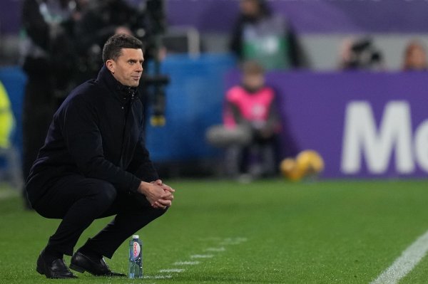 斯基拉：莫塔、瓦诺利、德罗西、内斯塔是佛罗伦萨新帅候选