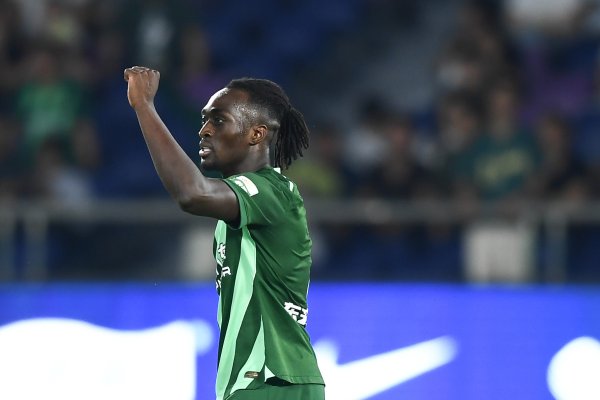 里程碑！浙江队先锋奥乌苏在中国顶级联赛出场100次