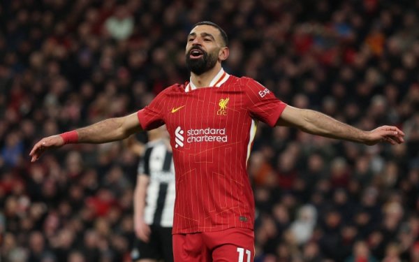 萨拉赫为利物浦先拔头筹，迎个东说念主赤军生存第250球里程碑