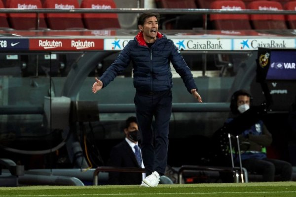 爆冷输帕福斯，黄潜主帅叱咤：没强度没宏愿，自欺欺东说念主不尊重敌手