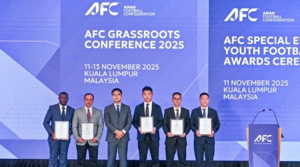 足协官方：谭杰、青苗联赛斩获2025亚足联草根足球大会弥留奖项