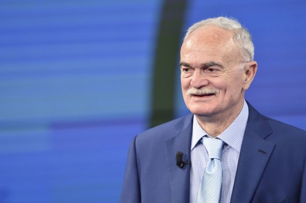 马佐拉：但愿劳塔罗为国米打进300球，他是信得过的队长