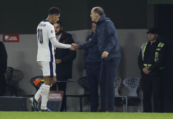 天外：贝林厄姆与贝克汉姆相似之处令东说念主震恐，他既是袼褙亦然无赖