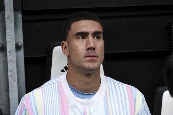 莫雷托：DV9与尤文CEO科莫利干系不融洽，他要的年薪超出意甲才气