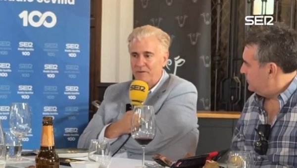 塞维利亚体育总监：主席是100%全身心进入俱乐部，这么我前所未见