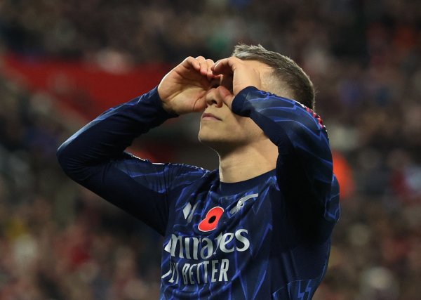 景象火热！特罗萨德近4场均能为枪手径直参与进球，孝顺2球2助攻