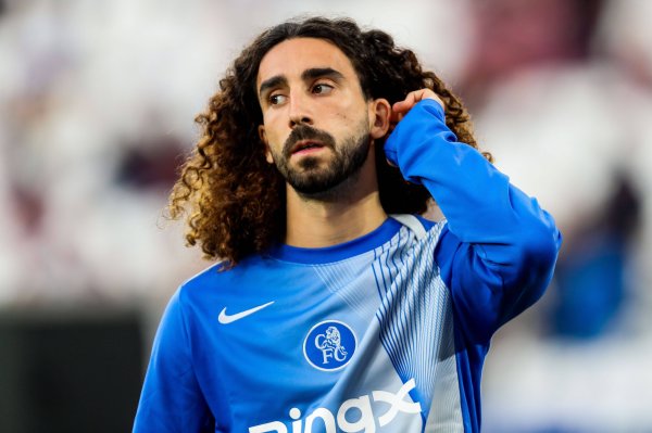 埃斯特旺正在赶快赶上亚马尔？库库雷利亚：是的，但愿咱们能帮他