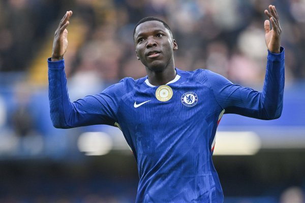 英超停赛名单：凯塞多直红停赛3场，卡拉菲奥里等多东说念主身背4黄