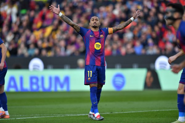 世体：拉菲尼亚有望首发战马竞破球荒 库巴西独一进球来自对马竞